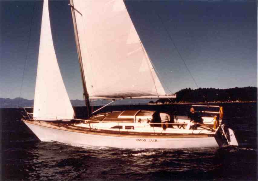 103 racing yacht