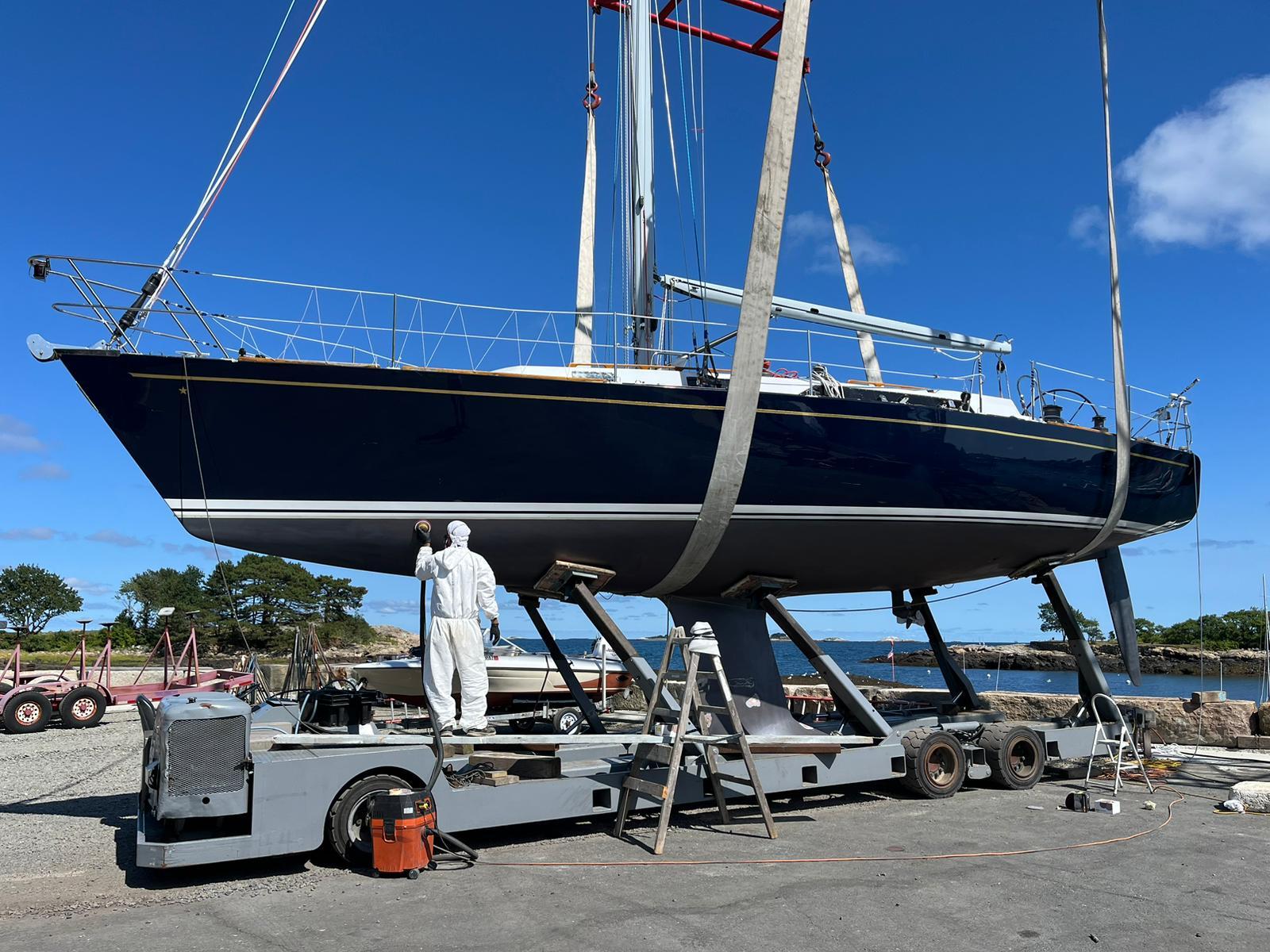 FARR 44 cruising yacht