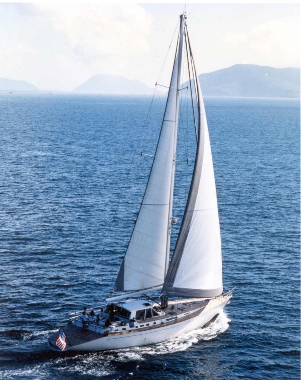 WENDY LYNNE cruising yacht