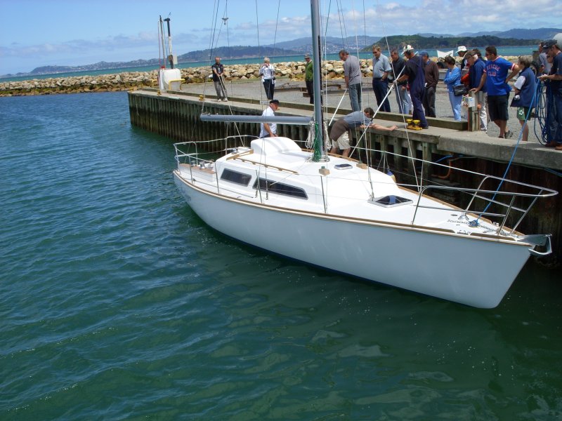 MOONSHINE cruising yacht