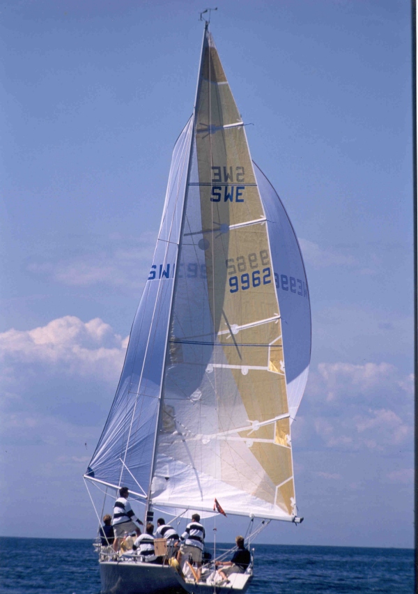 FARR IMS 31 racing yacht