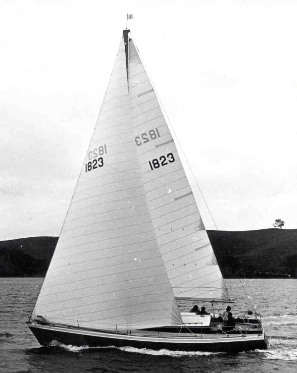 GERONTIUS cruising yacht