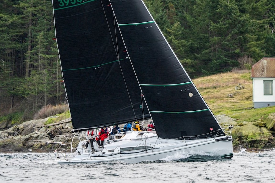 FARR 395 cruising yacht